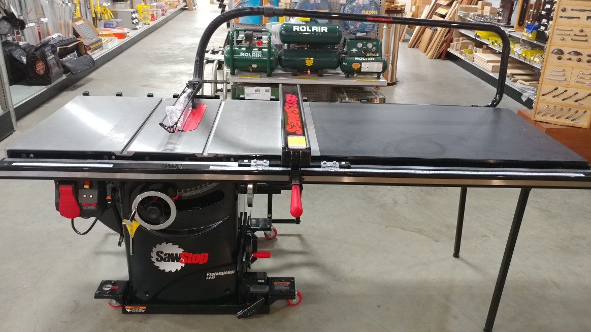 Photo of Sawstop work table